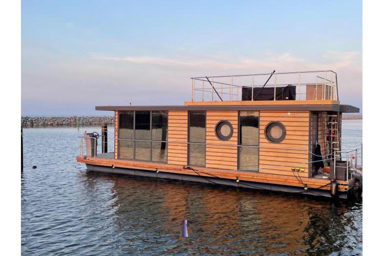 Hausboot Fjord Haven Mit Biosauna In Barth Exteriér fotografie